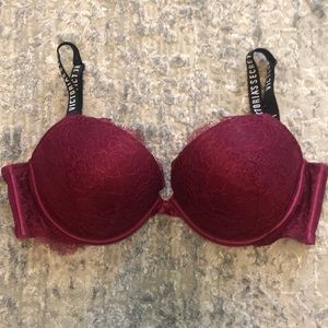 Victoria’s Secret Very Sexy Push-up Bra